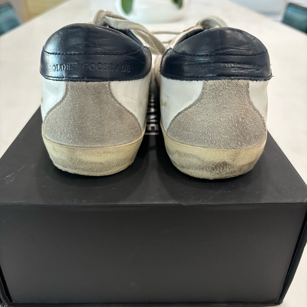 Golden Goose SuperStar GGDB/SSTAR White Gray Athletic Shoes Great condition Sz39 - Picture 4 of 13